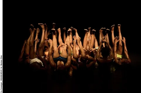 Cia Converge+, VAGABUNDUS; fot. Mariano Silva Cia Converge+, VAGABUNDUS; fot. Mariano Silva